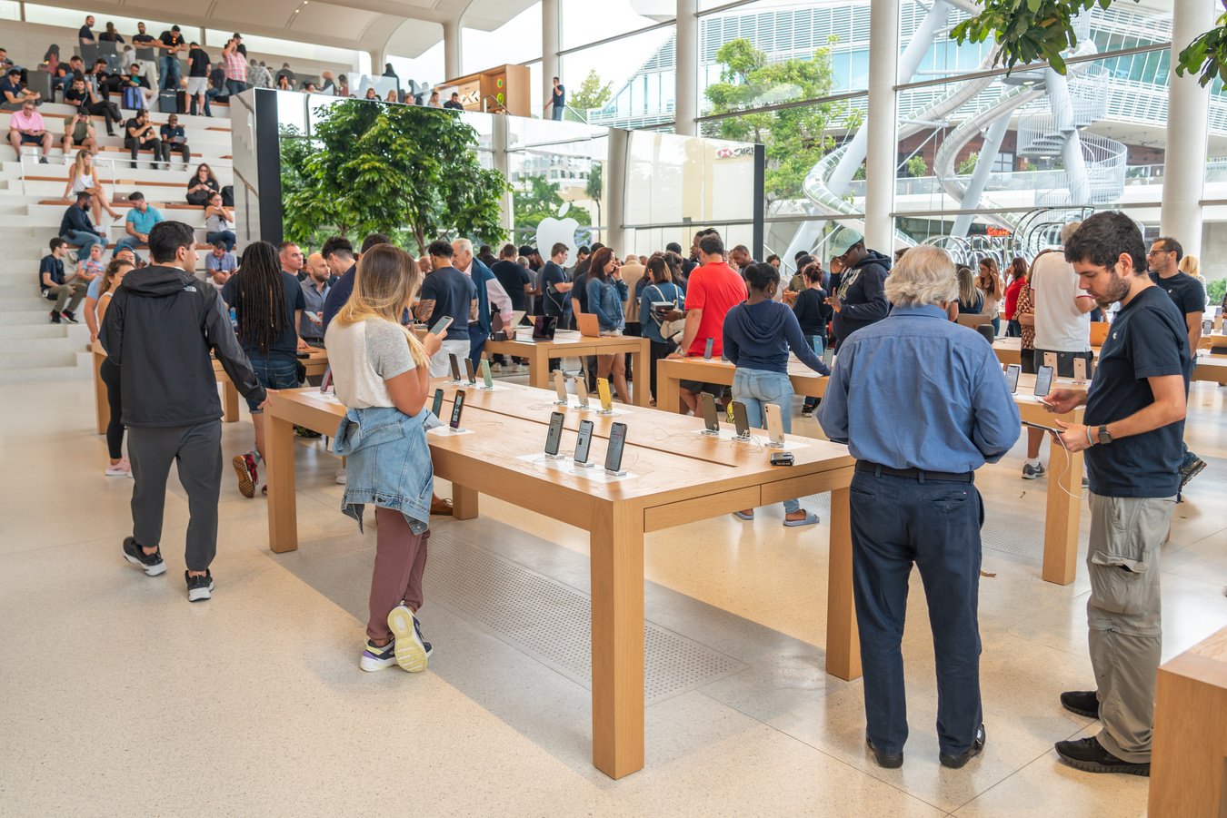 Aventura, Florida, USA - September 20, 2019: Interior of Apple store in Aventura Mall on first day of officially started selling the iPhone 11, iPhone 11 Pro and iPhone 11 Pro Max